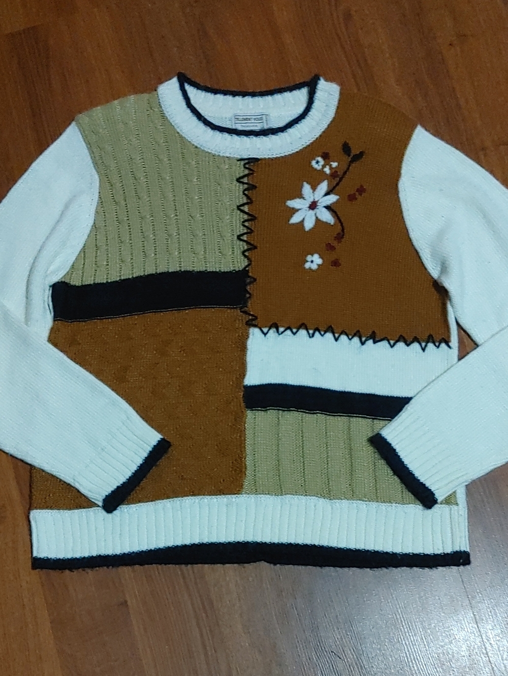 Tellement Vous Tricky Knit Crewneck Sweater So LG